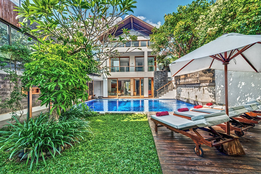 http://villadejiwa495.com/new/wp-content/uploads/2015/01/Exterior-6a.jpg